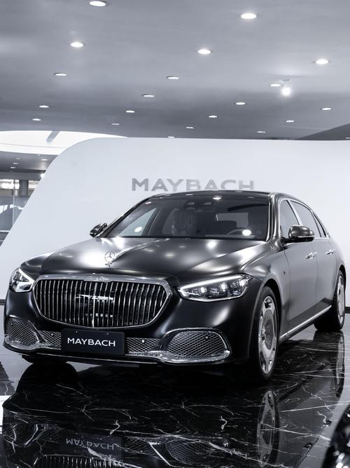 佛山顺德区新天富企业管理咨询岚图汽车的售后服务让用户无忧出行，迈巴赫未来的豪华车趋势