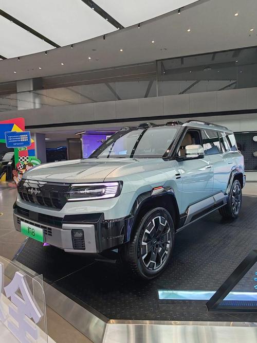 佛山顺德区新天富企业管理咨询比亚迪方程豹硬派越野的爆款，英菲尼迪35周年与你共成长